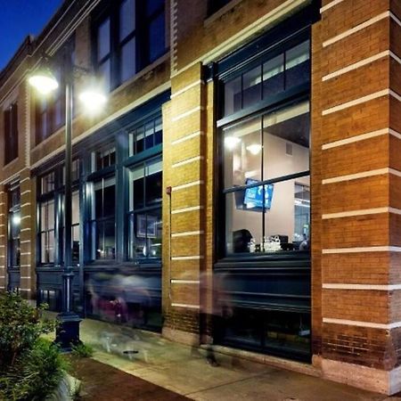 2Br 2Ba Loft Downtown Kc In Historic Building-201 Appartement Kansas City Buitenkant foto