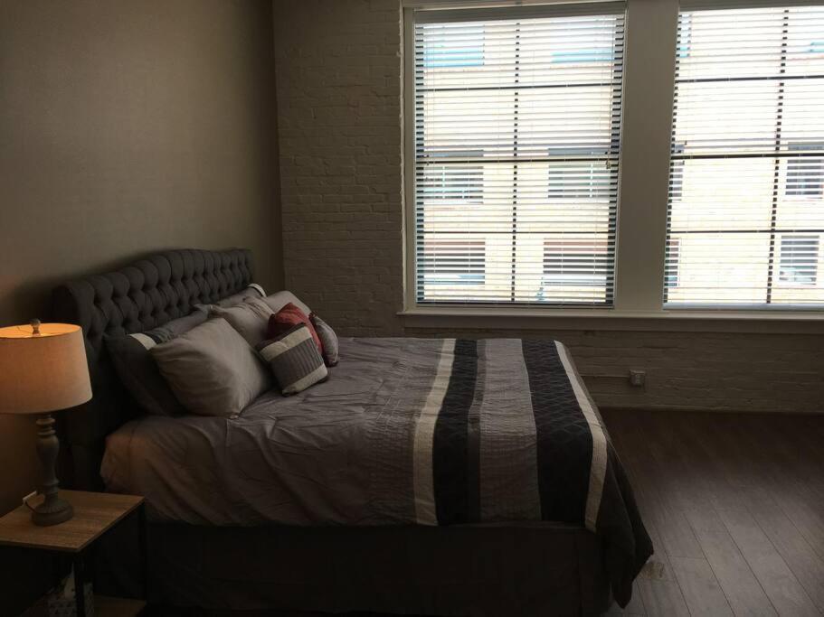 2Br 2Ba Loft Downtown Kc In Historic Building-201 Appartement Kansas City Buitenkant foto